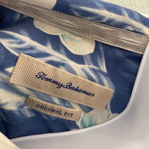 Tommy Bahama Shirt Mens Large Blue White Silk Hawaiian Aloha Button Front Camp - Picture 4 of 6